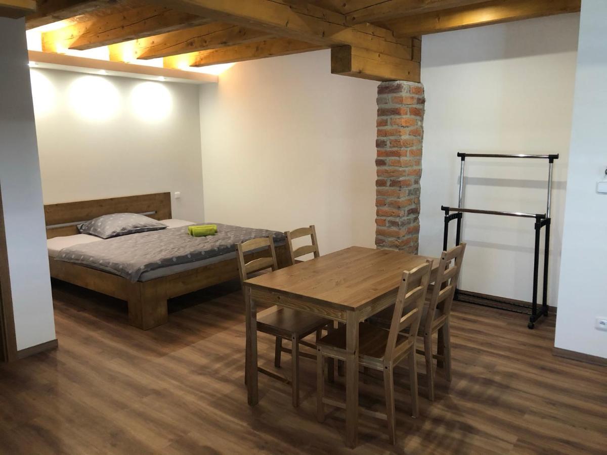 Anico Apartmany Dolni Benesov Exterior foto