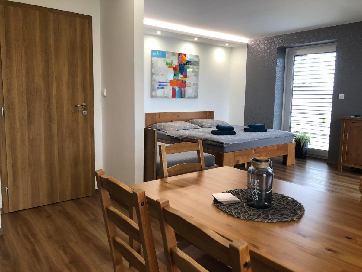 Anico Apartmany Dolni Benesov Exterior foto